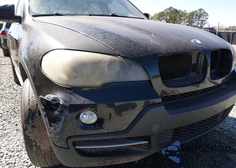 2010 BMW X5 xDrive30I z USA, uszkodzony, nr VIN 5UXFE4C52AL382721